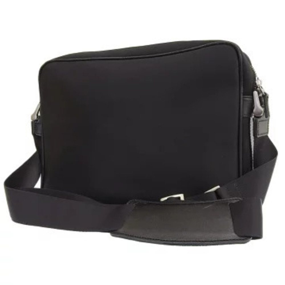 Burberry Double Zipper Shoulder Bag Black - Picture 2 of 9